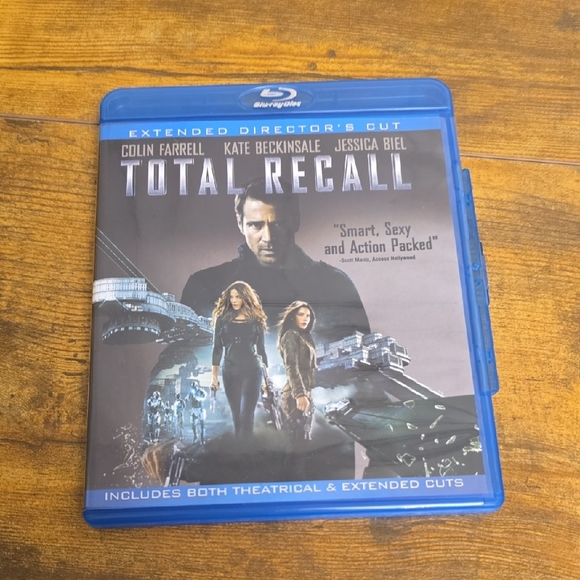 Total Recall Blu-ray Disc And Dvs - Picture 1 of 7